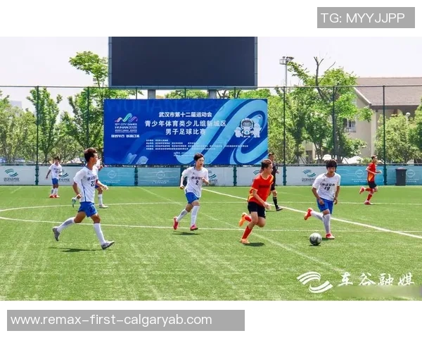 武汉足球队的蜕变之旅：从低谷到冠军赛的辉煌历程